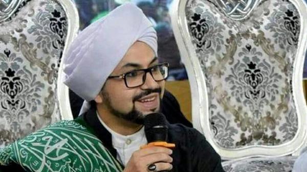 جزائري يدّعي أنه مغربي من نسل الرسول يثير ضجة في ماليزيا